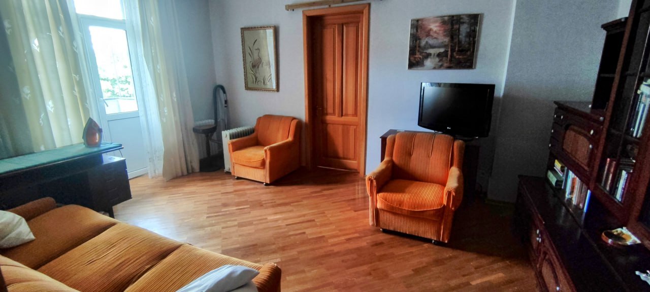 Продаж 2-кімнатної квартири 52.2 м², Сергія Єфремова вул., 21А