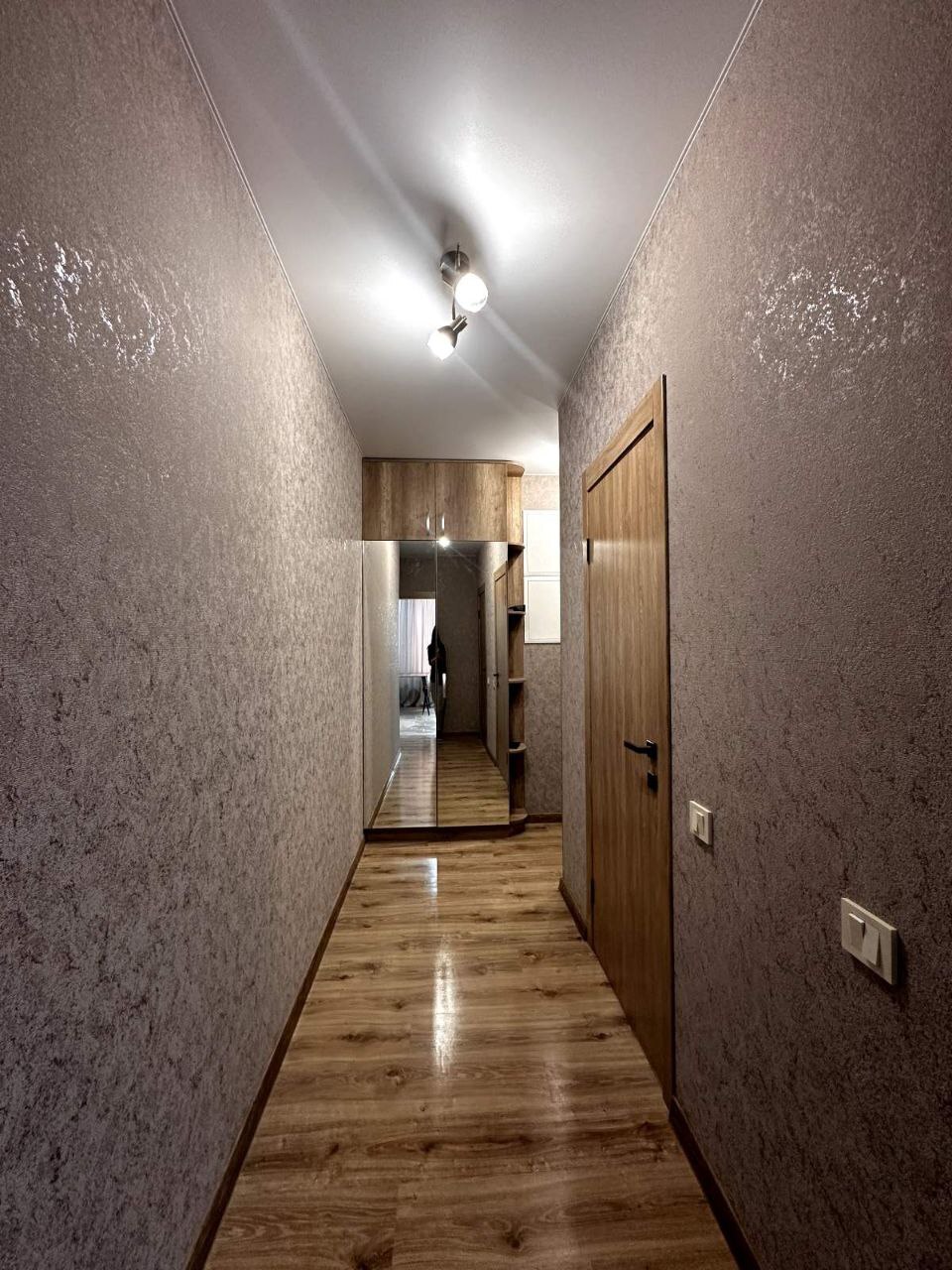 Оренда 2-кімнатної квартири 60 м², Генерала Бочарова вул.