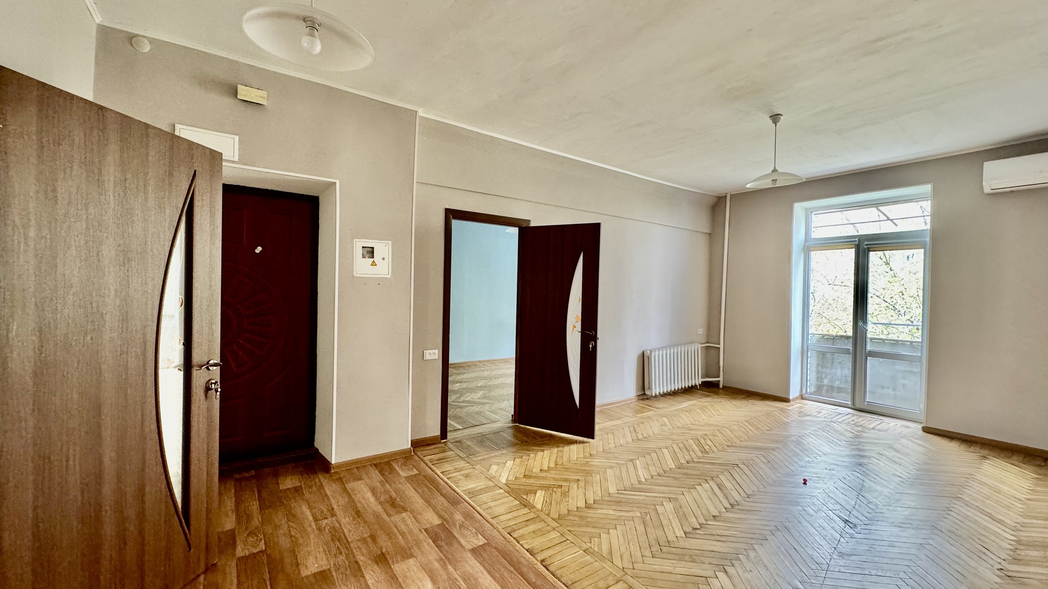 Продажа 4-комнатной квартиры 84 м², Рабочая ул., 25А