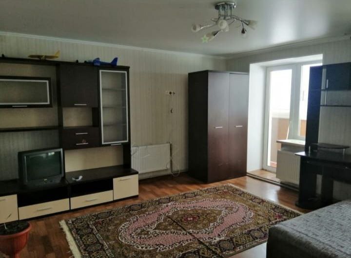 Продажа 1-комнатной квартиры 56.5 м², Киевская ул.