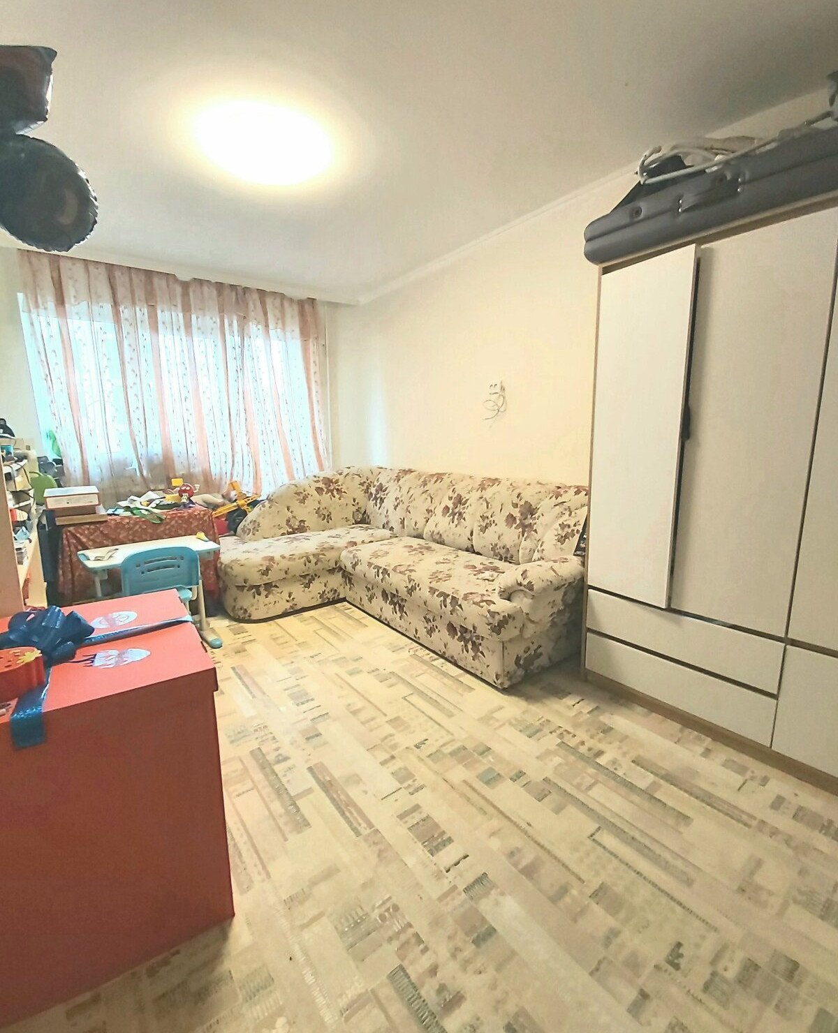 Продаж 3-кімнатної квартири 63 м²