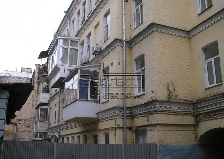 Продажа 1-комнатной квартиры 18 м², Саксаганского ул., 106