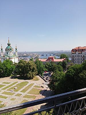 Киев, Владимирская ул., 4
