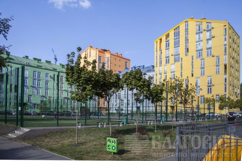 Киев, Регенераторная ул., 4 ДОМ 1