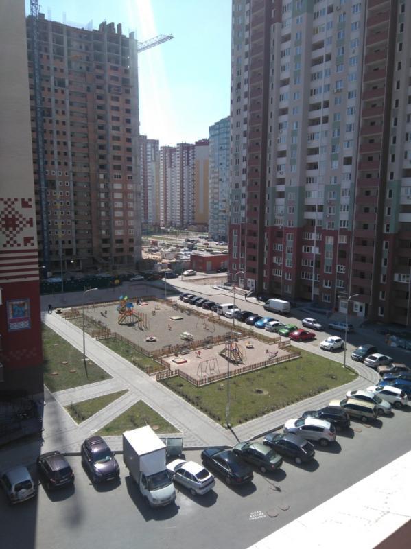 Киев, Софии Русовой ул., 1Б (ЖД СОРОЧИНСКИЙ)