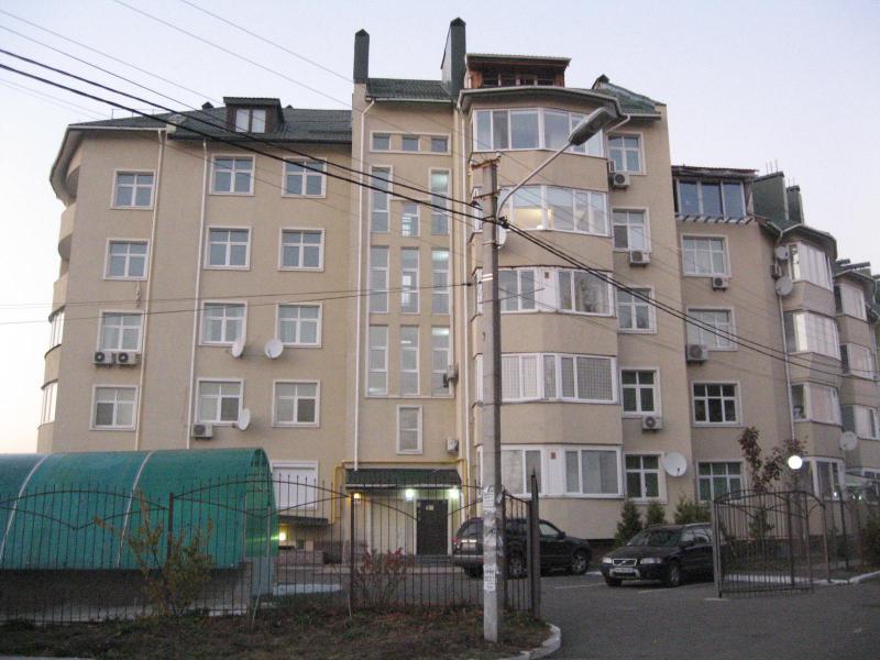 Київська обл., Києво-Святошинський район, с. Петропавлівська Борщагівка, Борщагівська вул., 28А