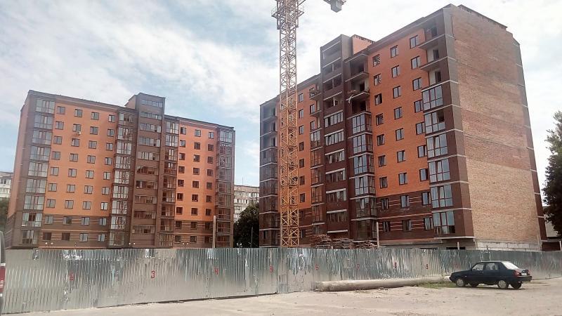 Продаж 3-кімнатної квартири 87 м², Довженка вул., 4