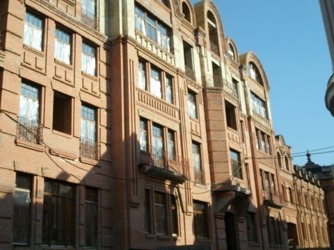 Продаж 1-кімнатної квартири 70 м², Воздвиженська вул., 48