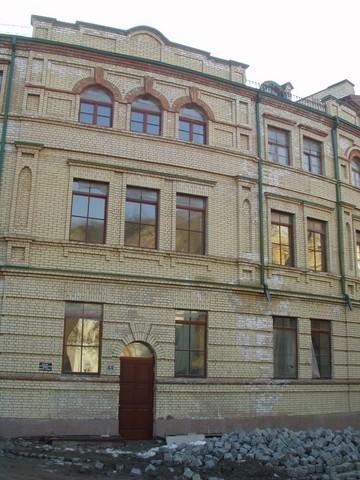 Київ, Воздвиженська вул., 44