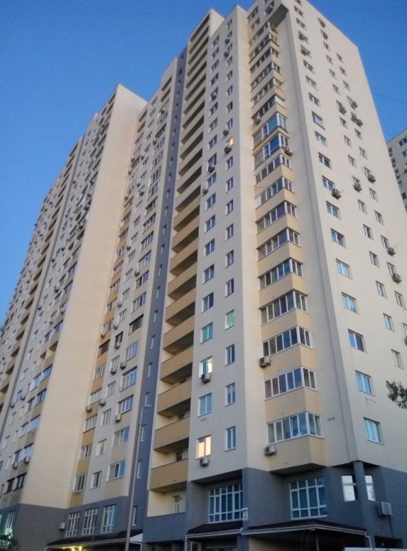 Продажа 3-комнатной квартиры 108 м², Алишера Навои просп., 69