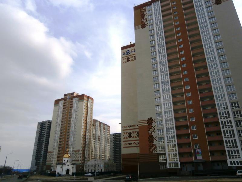 Київ, Софии Русовой вул., 3 (ЖД АЮ-ДАГ)