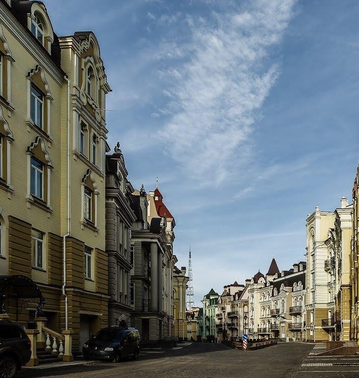 Київ, Воздвиженська вул., 20