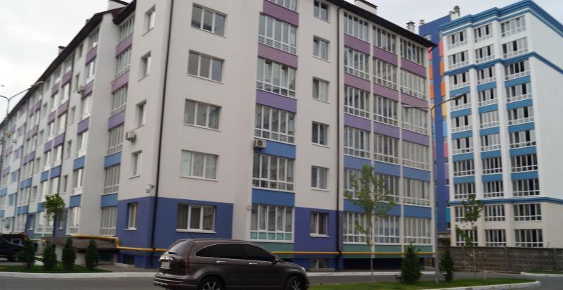 Киевская обл., Киево-Святошинский район, с. Петропавловская Борщаговка, Львовская ул., 15