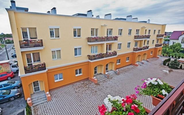 Київська обл., Києво-Святошинський район, с. Святопетрівське, Грушевського вул., 7