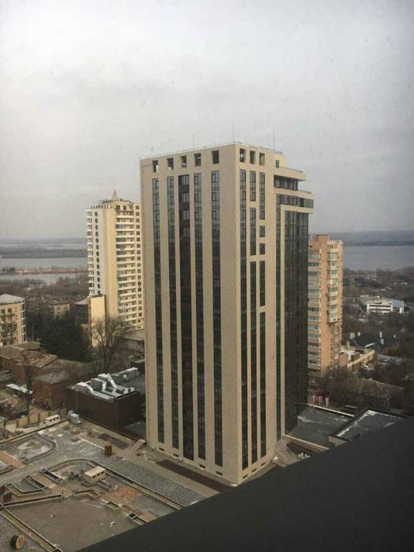Продаж 91 м², Сімферопольська вул., 2К