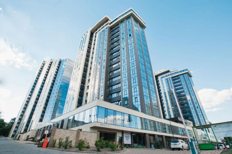 Продаж 2-кімнатної квартири 72 м², Сімферопольська вул., 2К