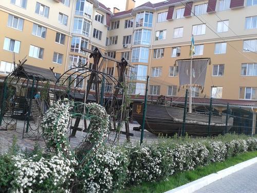 Київська обл., Києво-Святошинський район, с. Софіївська Борщагівка, Бишевська вул., 5