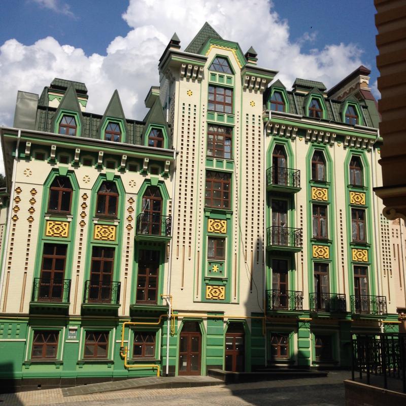 Киев, Кожемяцкая ул., 14А