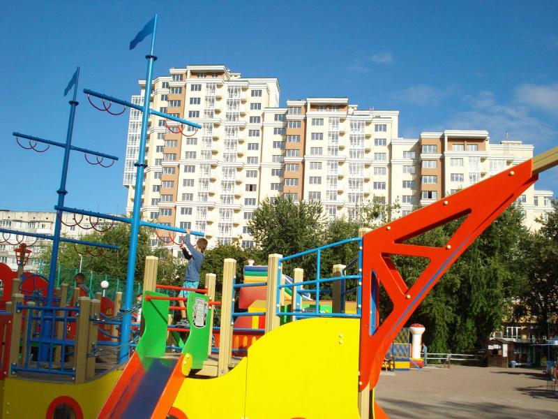 Киевская обл., Киево-Святошинский район, г. Вишневое, Европейская (Октябрьская) ул., 31А
