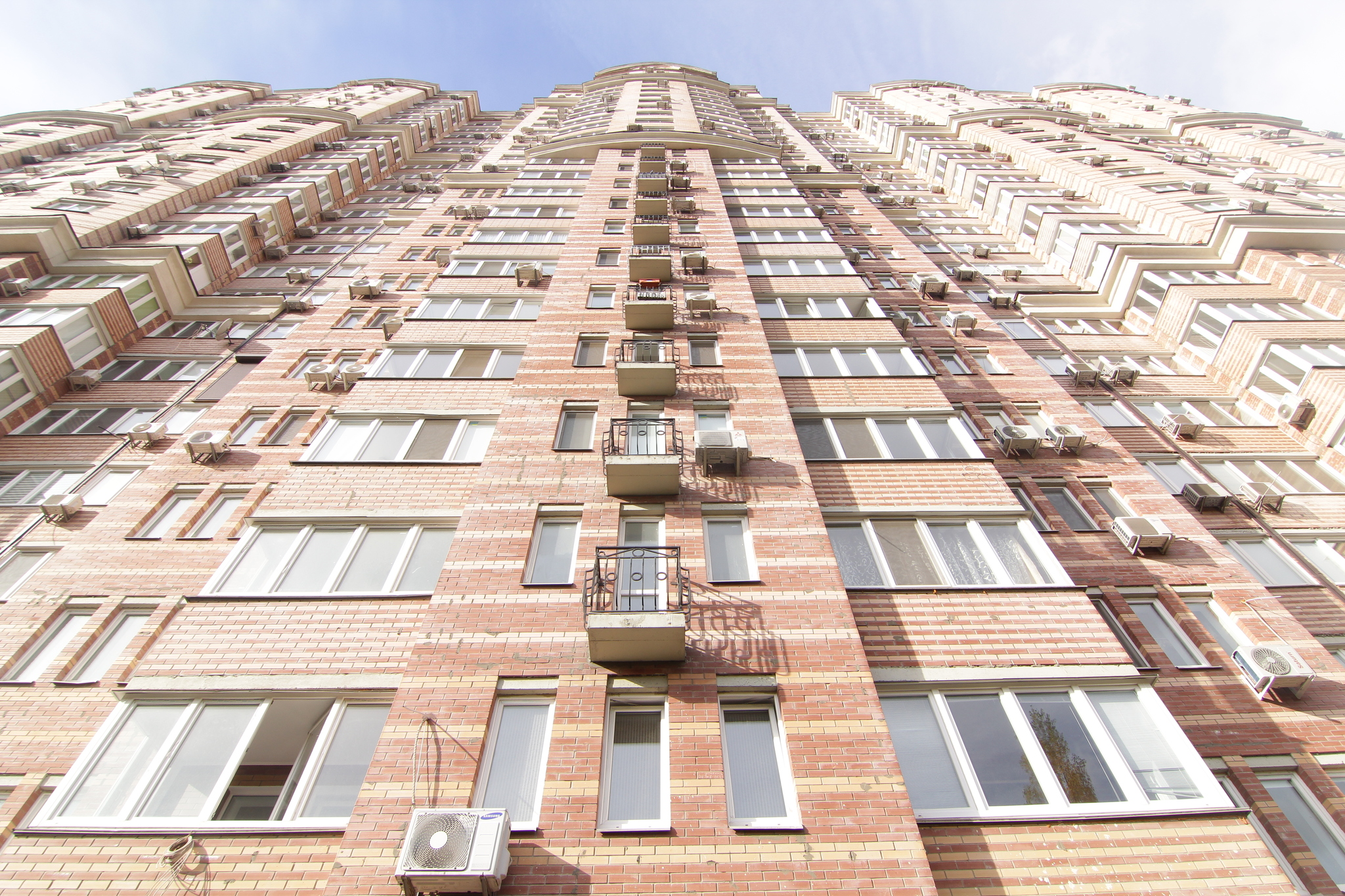 Киев, Голосеевская ул., 13Б