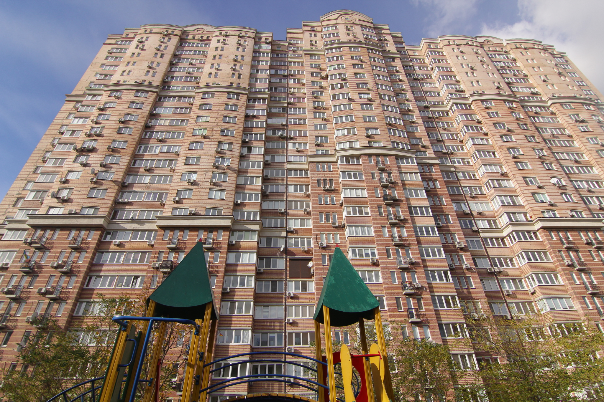 Киев, Голосеевская ул., 13Б