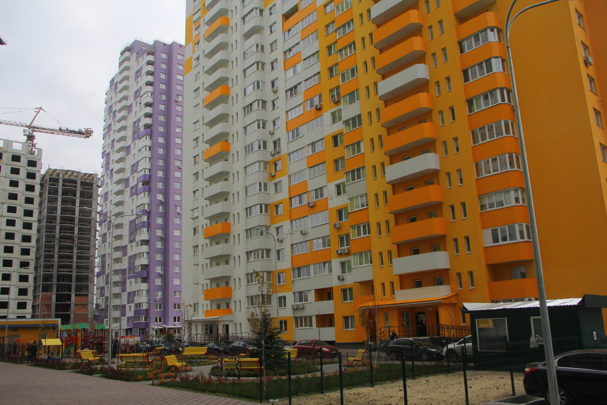Київ, Ломоносова вул., 36А