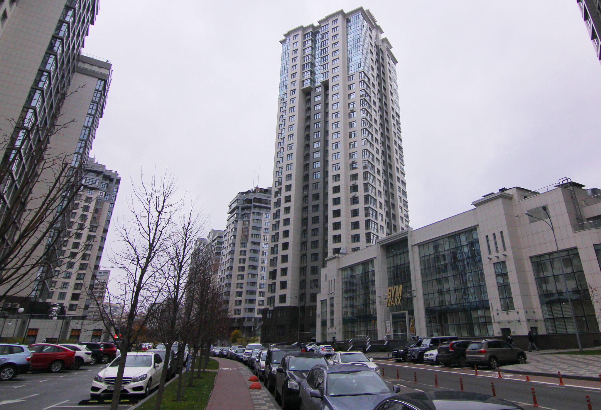 Продаж 4-кімнатної квартири 190 м², Михайла Драгомирова вул., 7