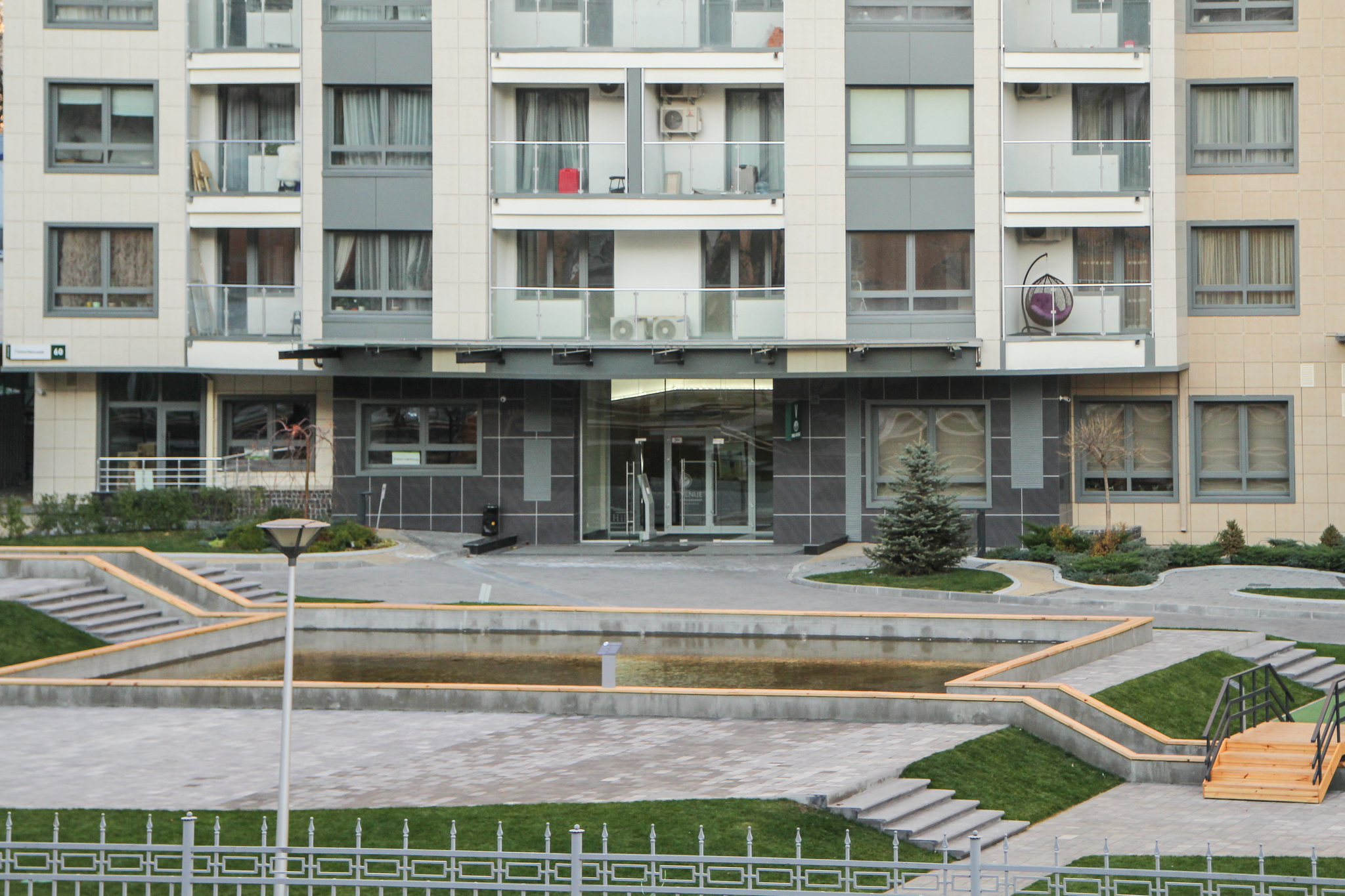 Киев, Голосеевская ул., 60
