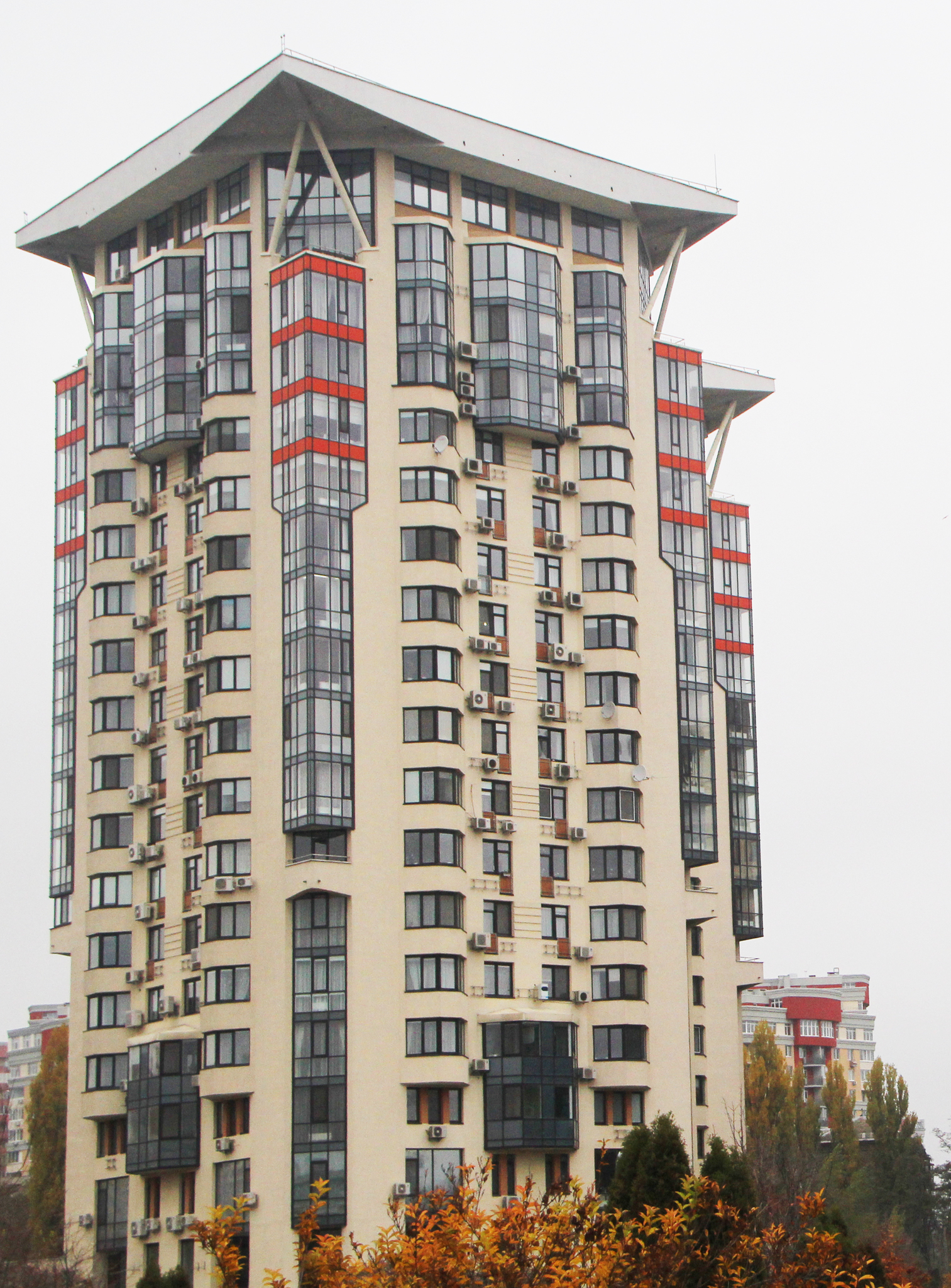 Київ, Ломоносова вул., 75А