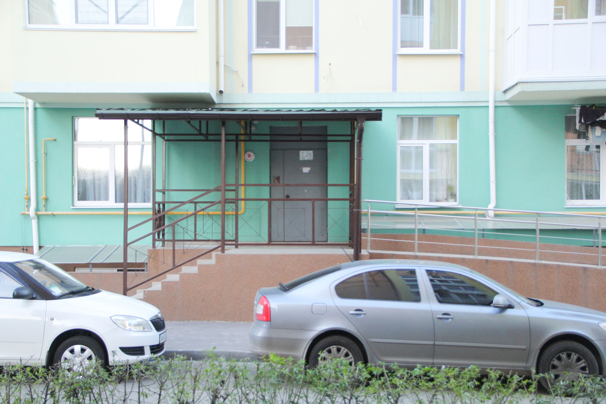 Киев, Академика Лебедева ул., 1 К3