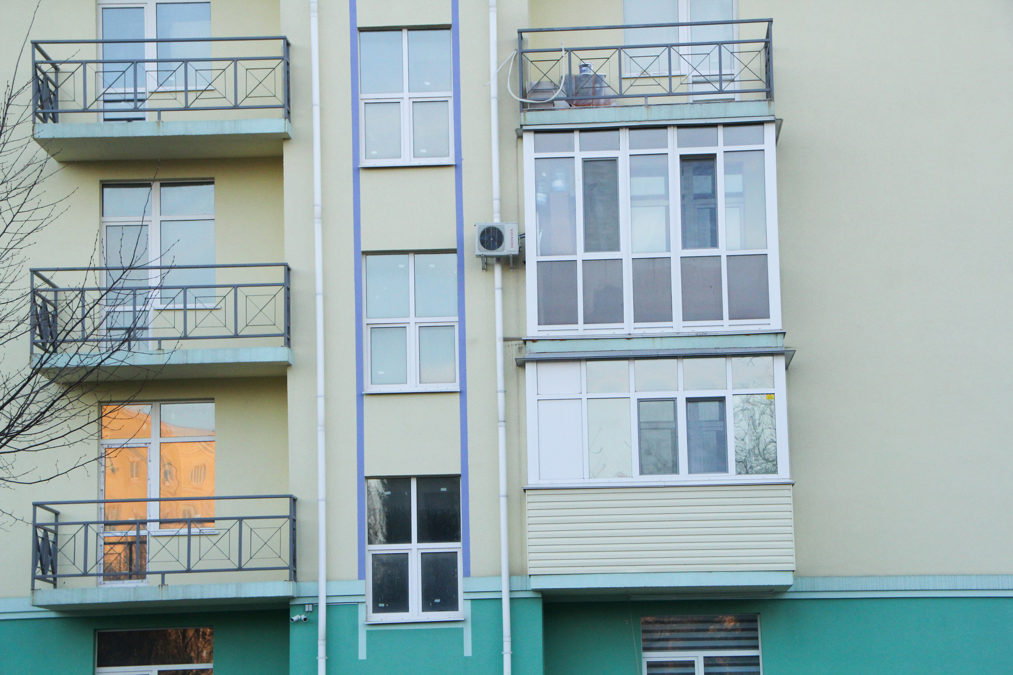 Киев, Академика Лебедева ул., 1 К3