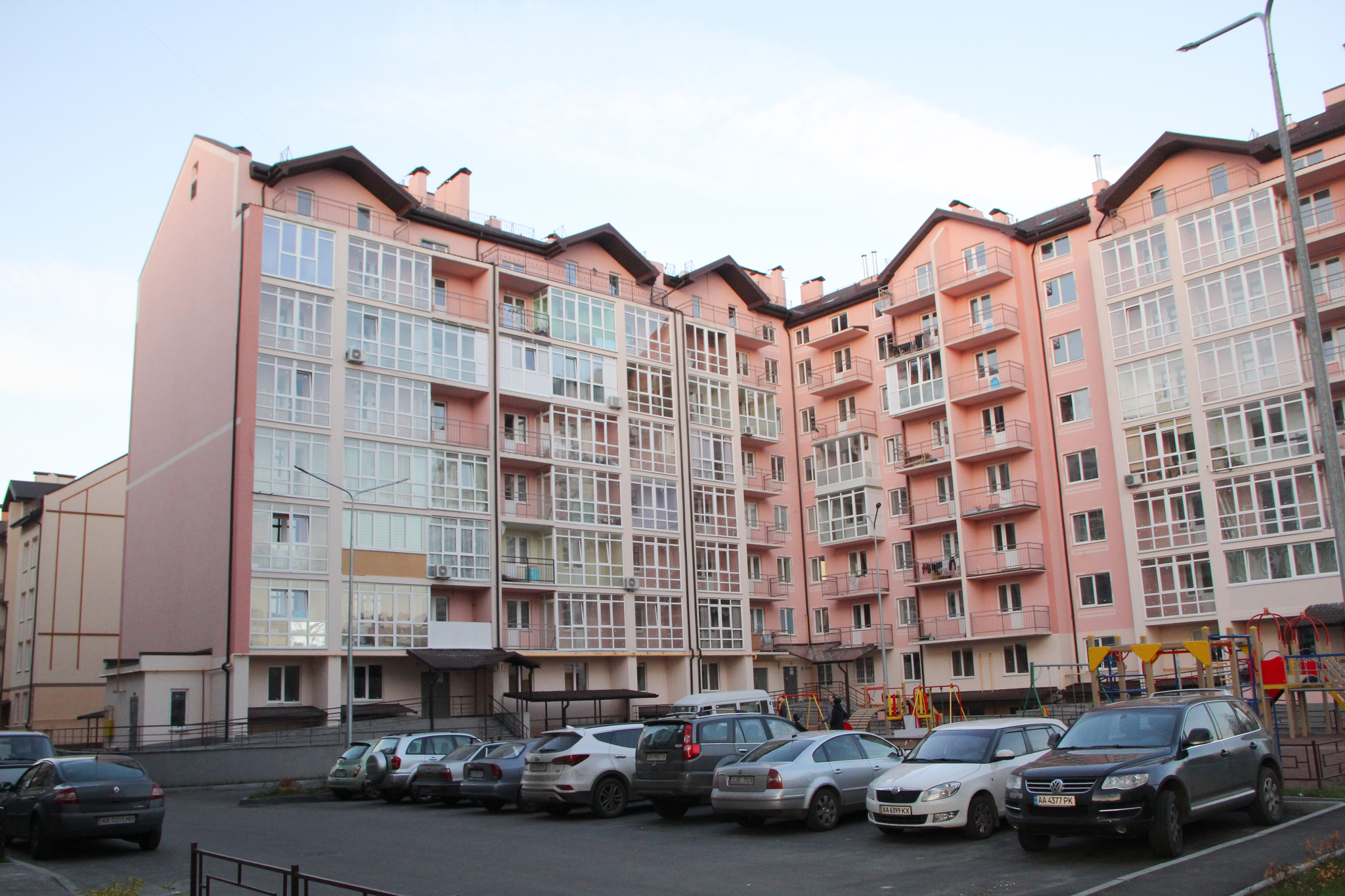Киев, Академика Лебедева ул., 1 К5