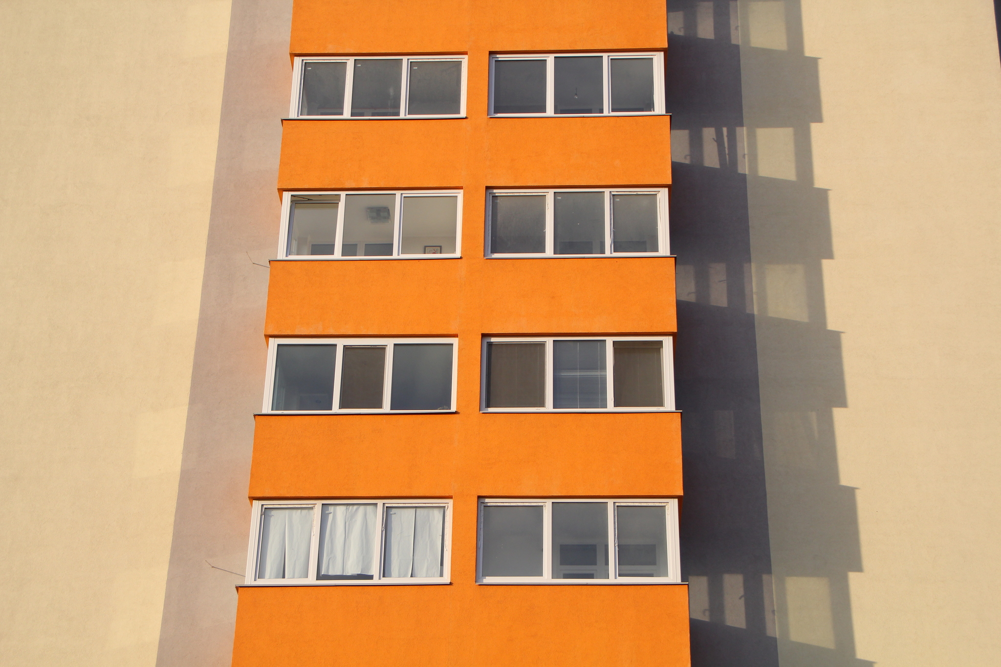 Киев, Любомира Гузара просп., 46Б