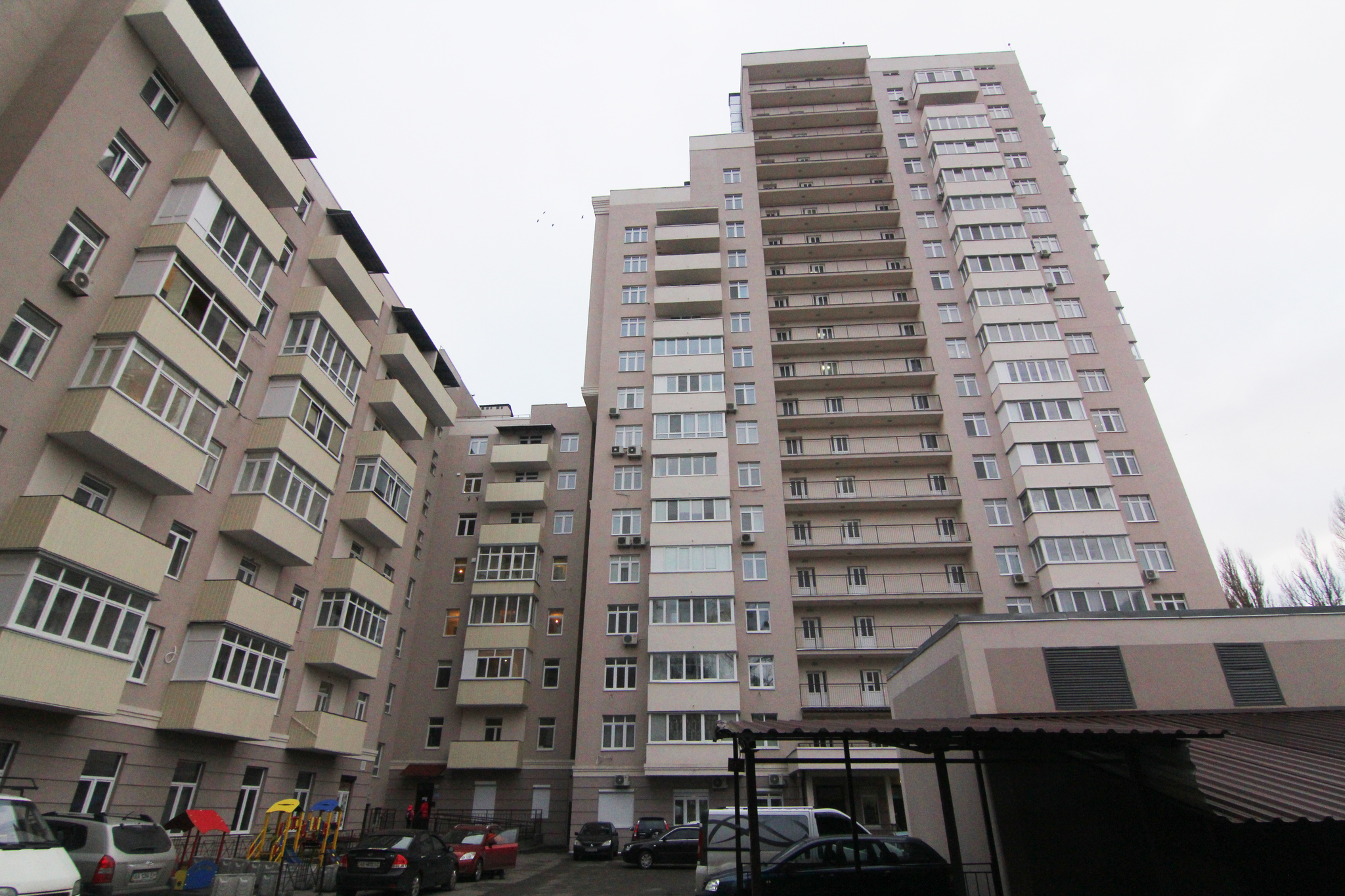 Киев, Олексы Тихого ул., 75/79