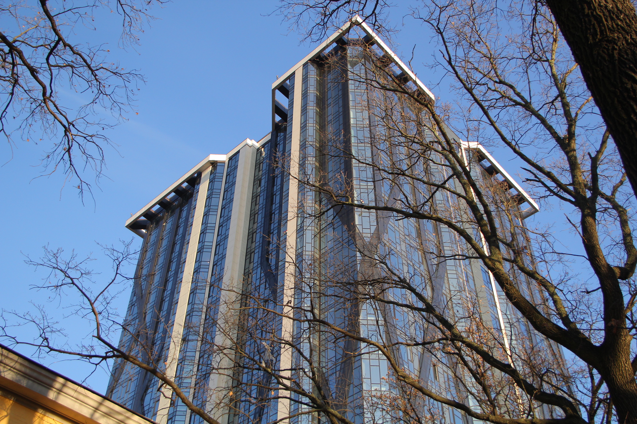 Киев, Авиаконструктора Антонова ул., 4А