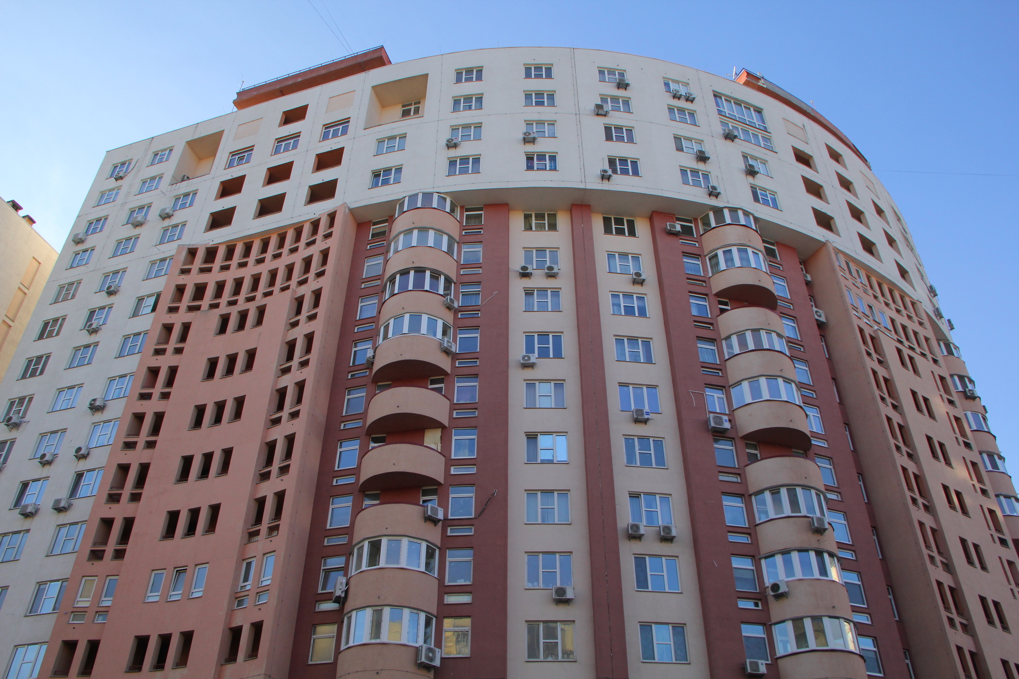 Киев, Эрнста ул., 16Б