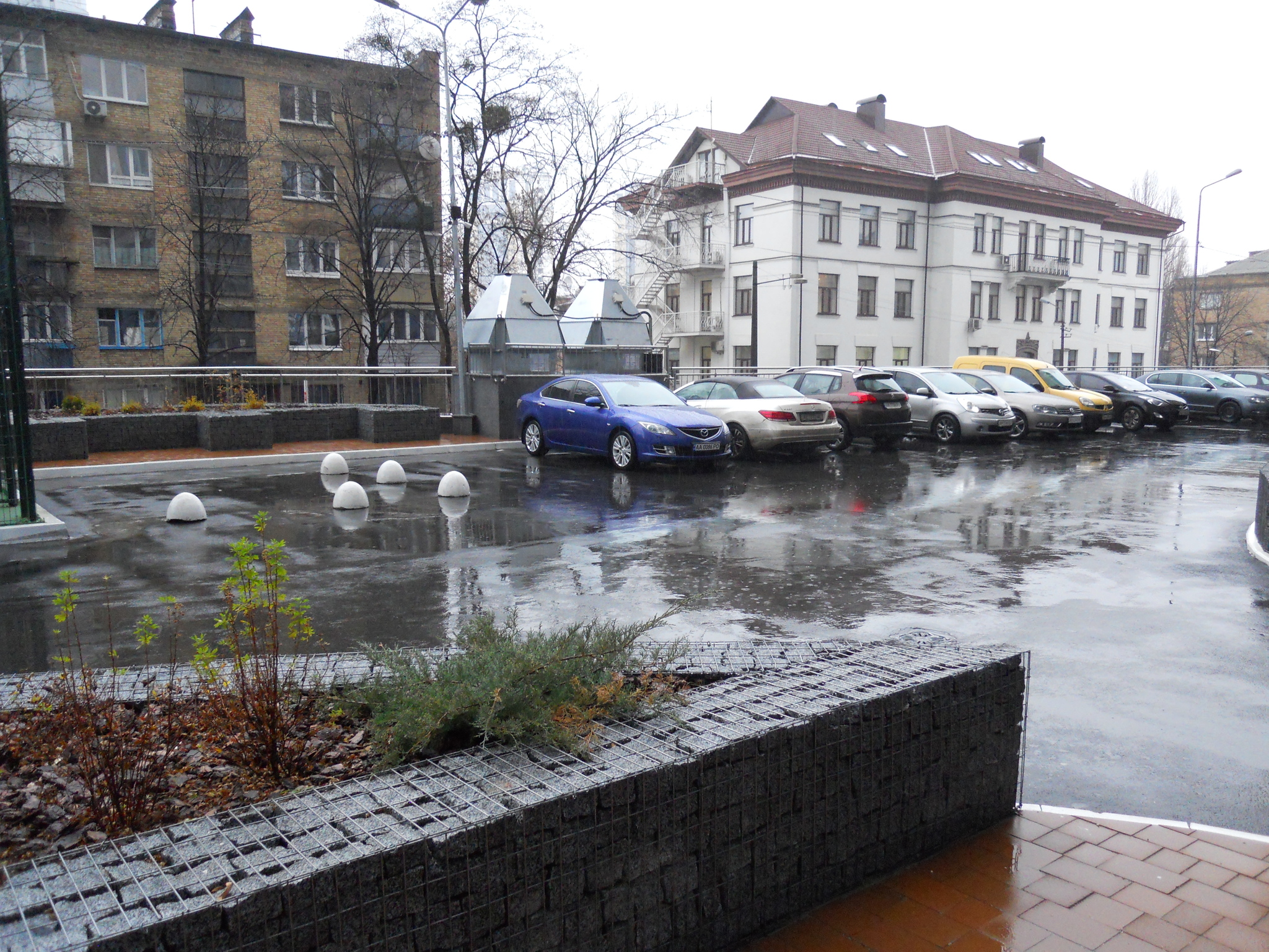 Київ, Кирило-Мефодіївська вул., 2