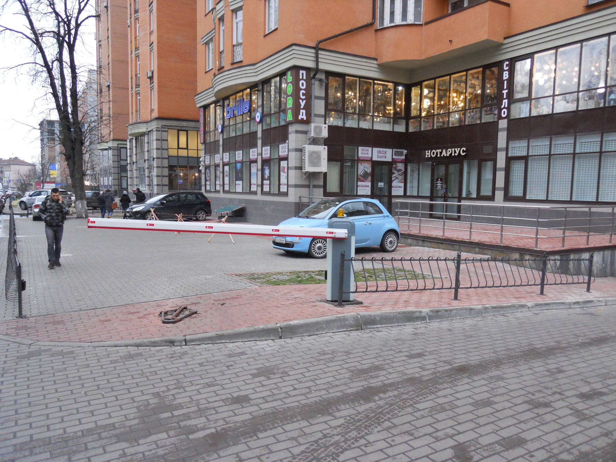 Київ, Золотоустівська вул., 47-49