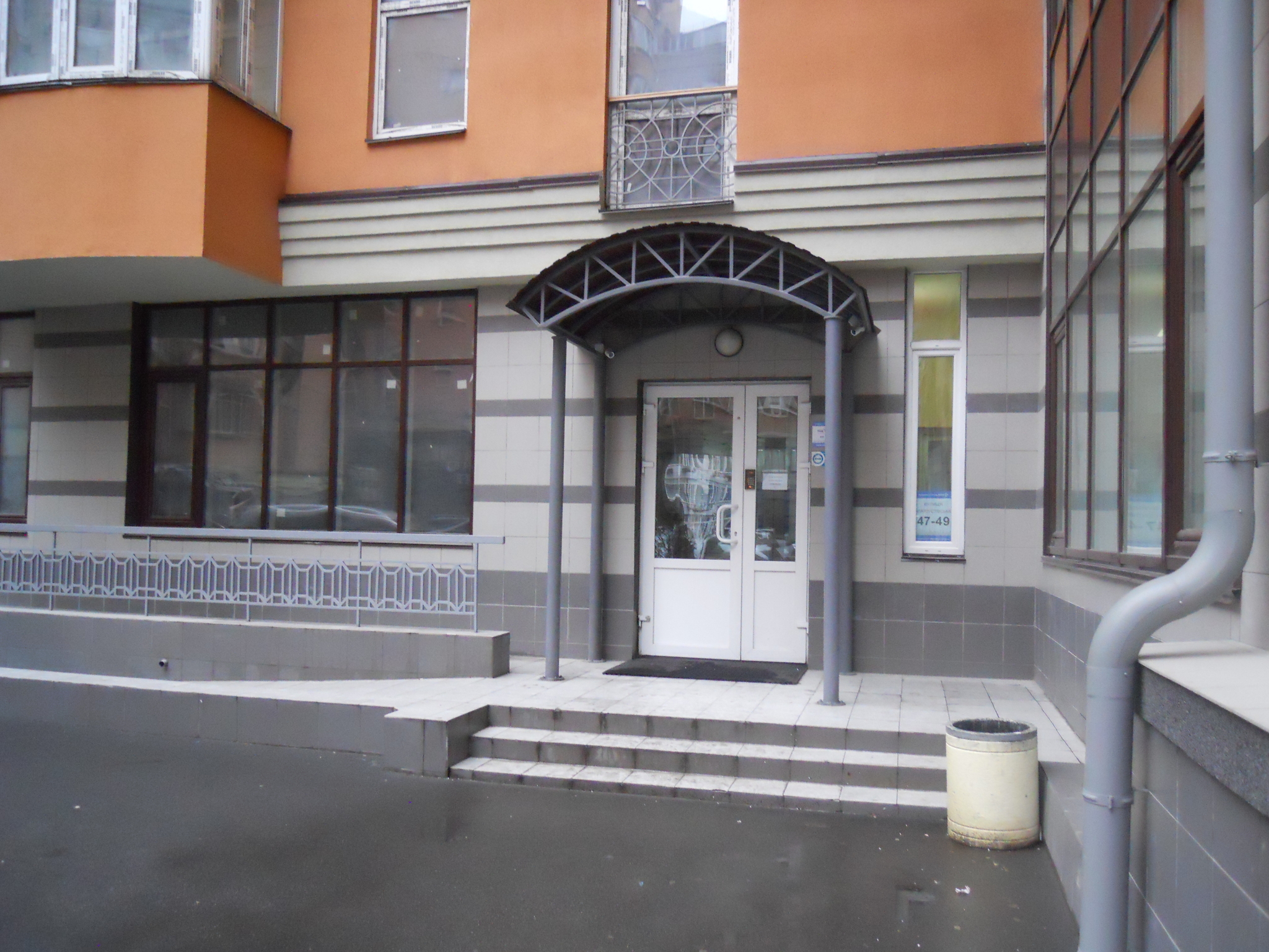 Київ, Золотоустівська вул., 47-49