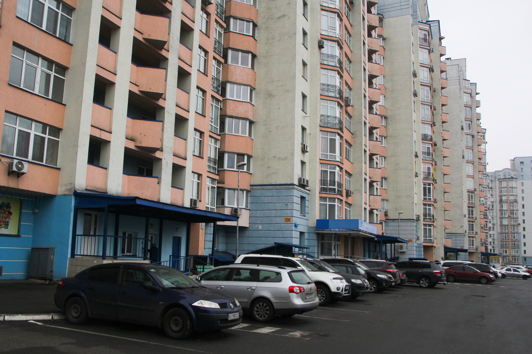 Київ, Ломоносова вул., 54А