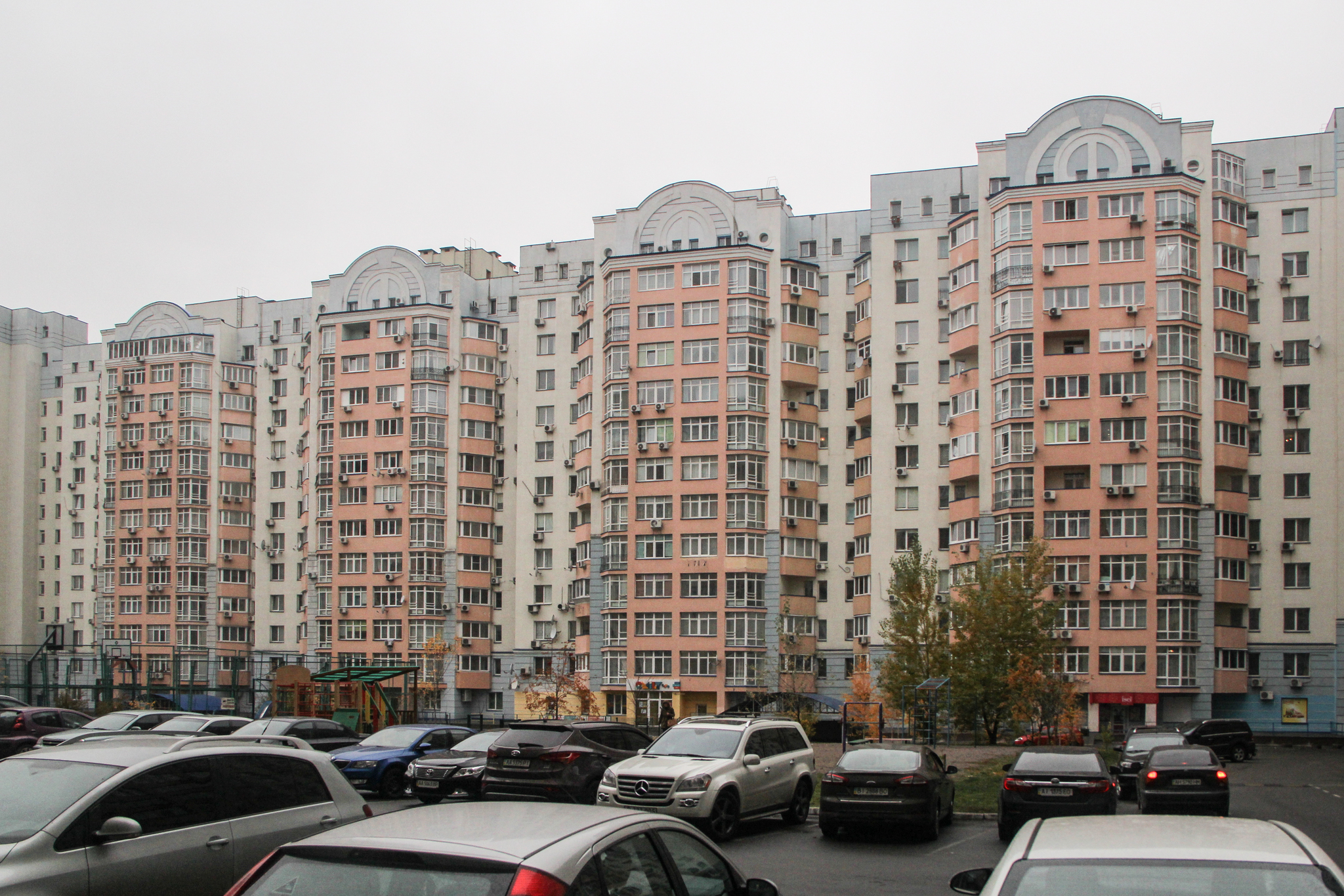 Київ, Ломоносова вул., 54А