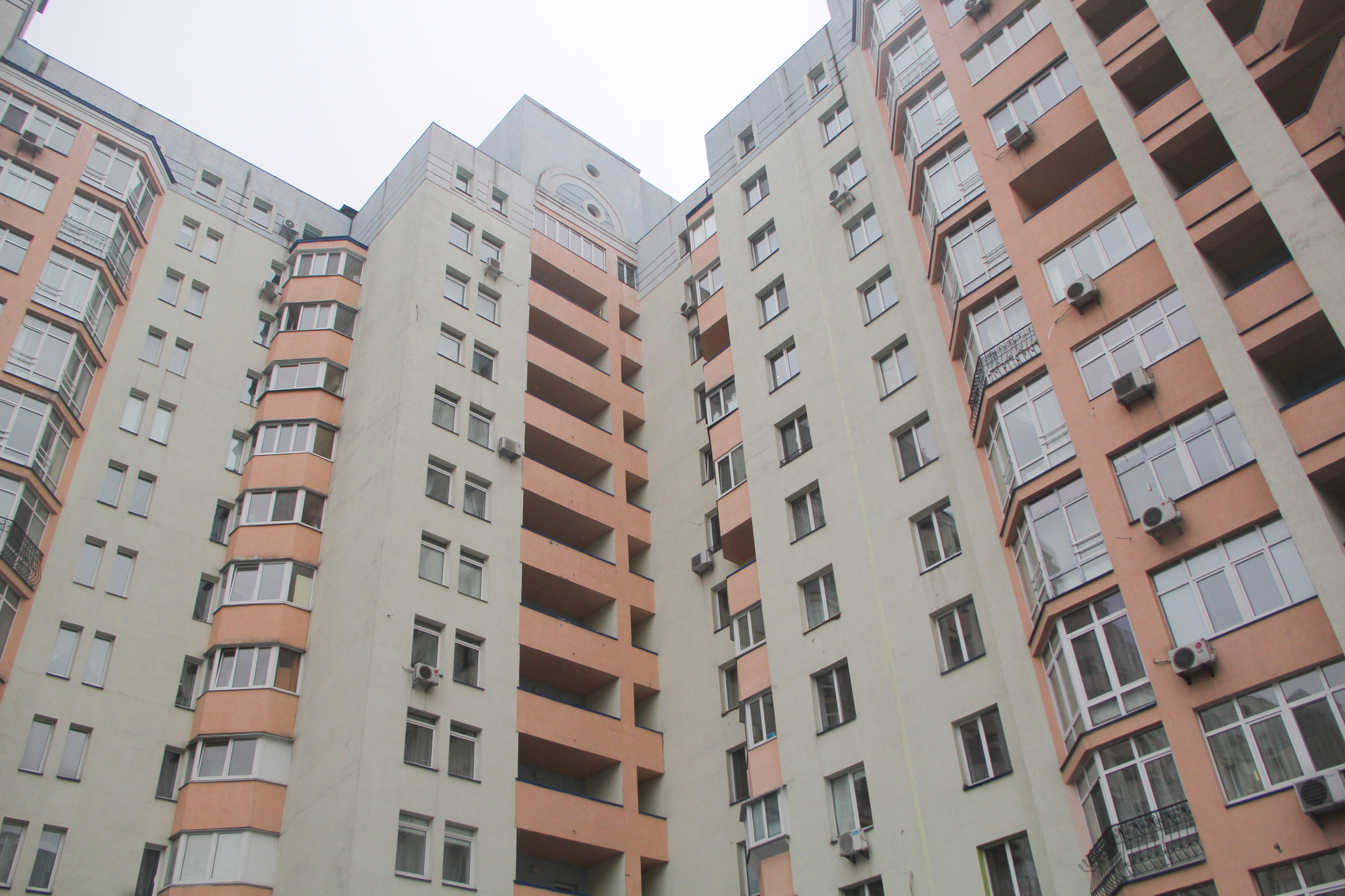 Київ, Ломоносова вул., 54