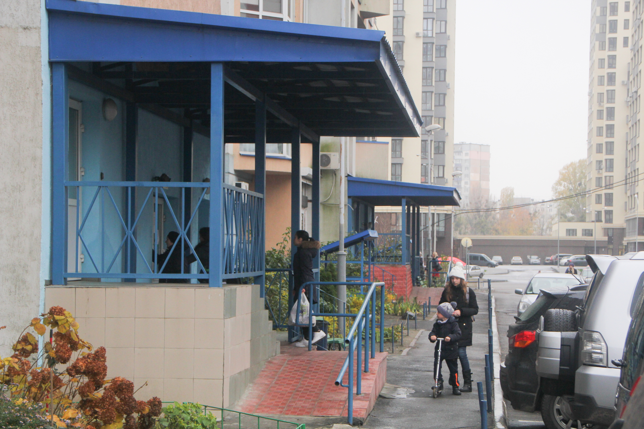Київ, Ломоносова вул., 58А