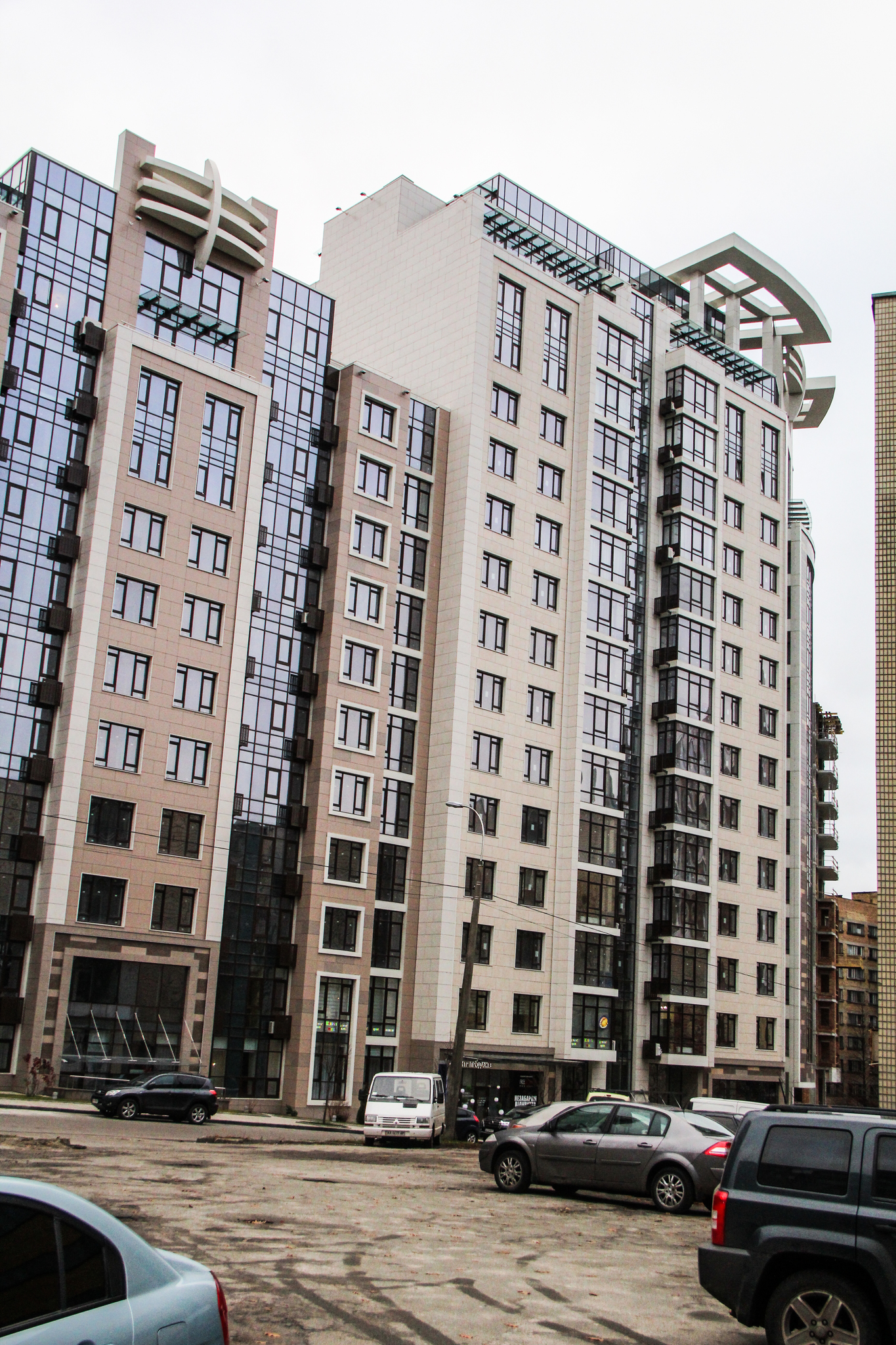 Оренда 2-кімнатної квартири 86 м², Саперне Поле вул., 3