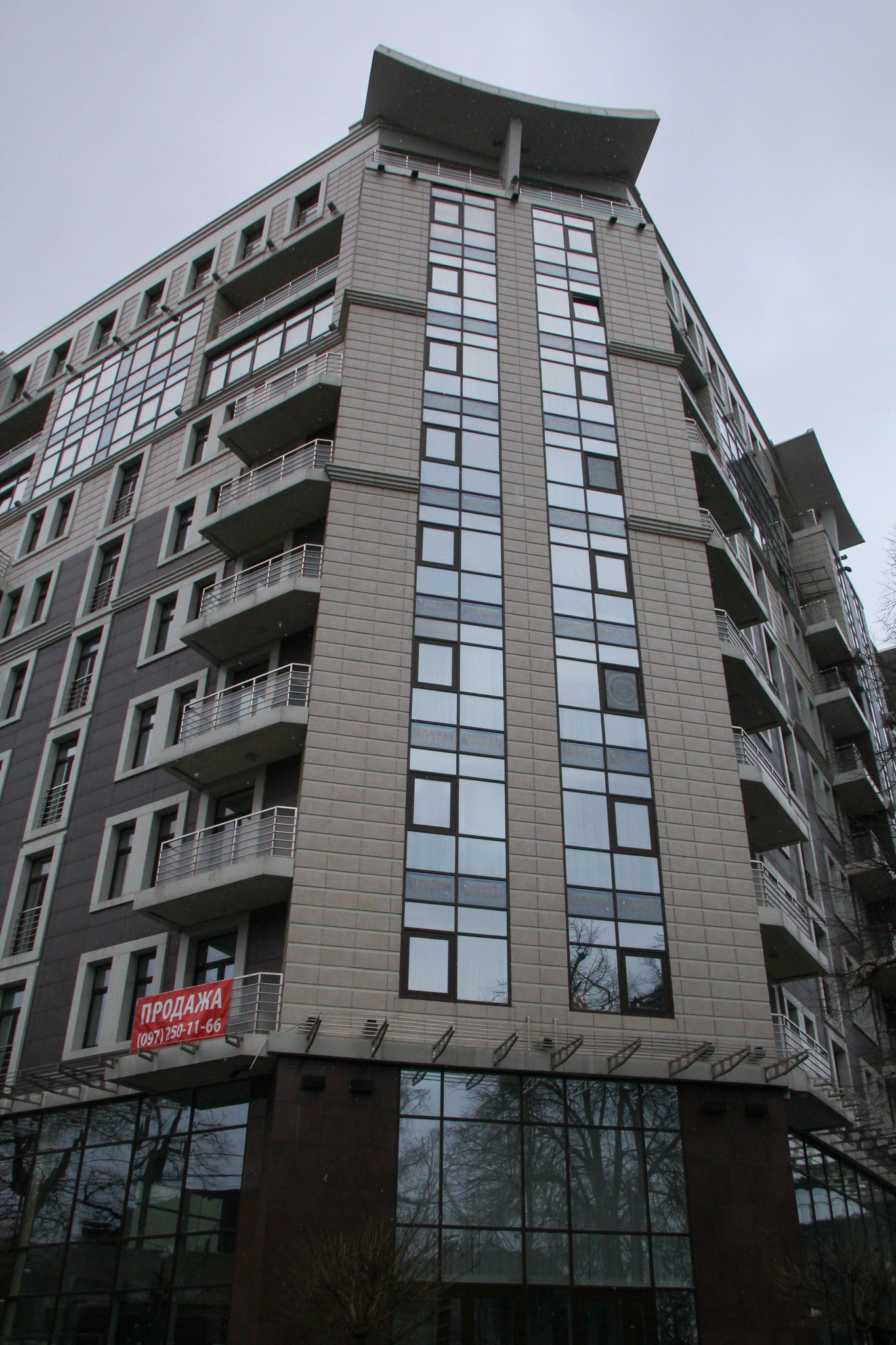 Продажа 2-комнатной квартиры 84 м², Зверинецкая ул., 47