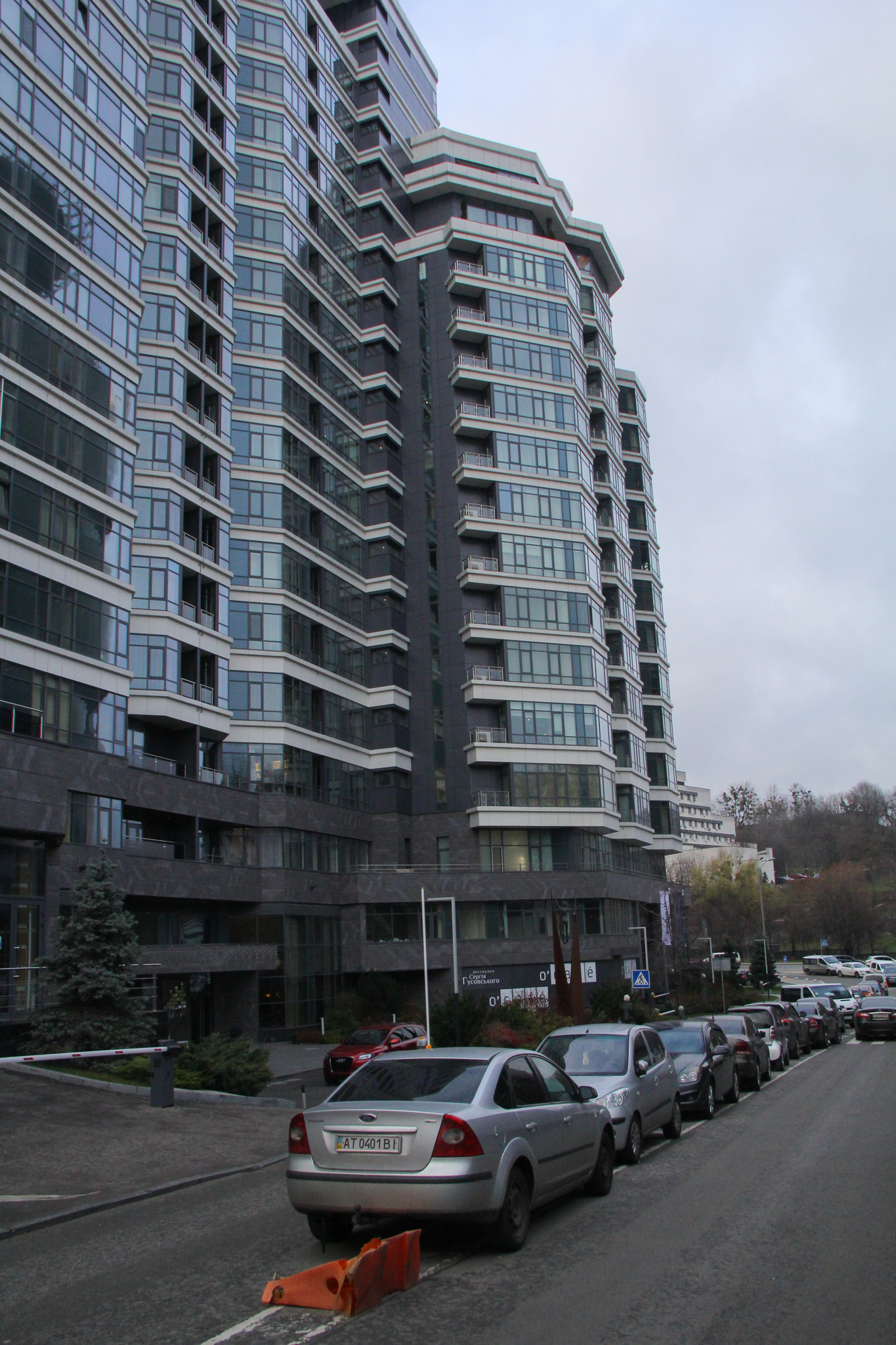 Продаж 2-кімнатної квартири 63 м², Болсуновська вул., 2