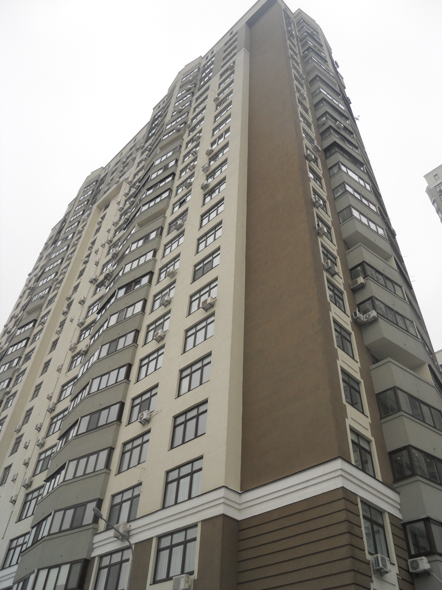 Киев, Авиаконструктора Игоря Сикорского ул., 4В