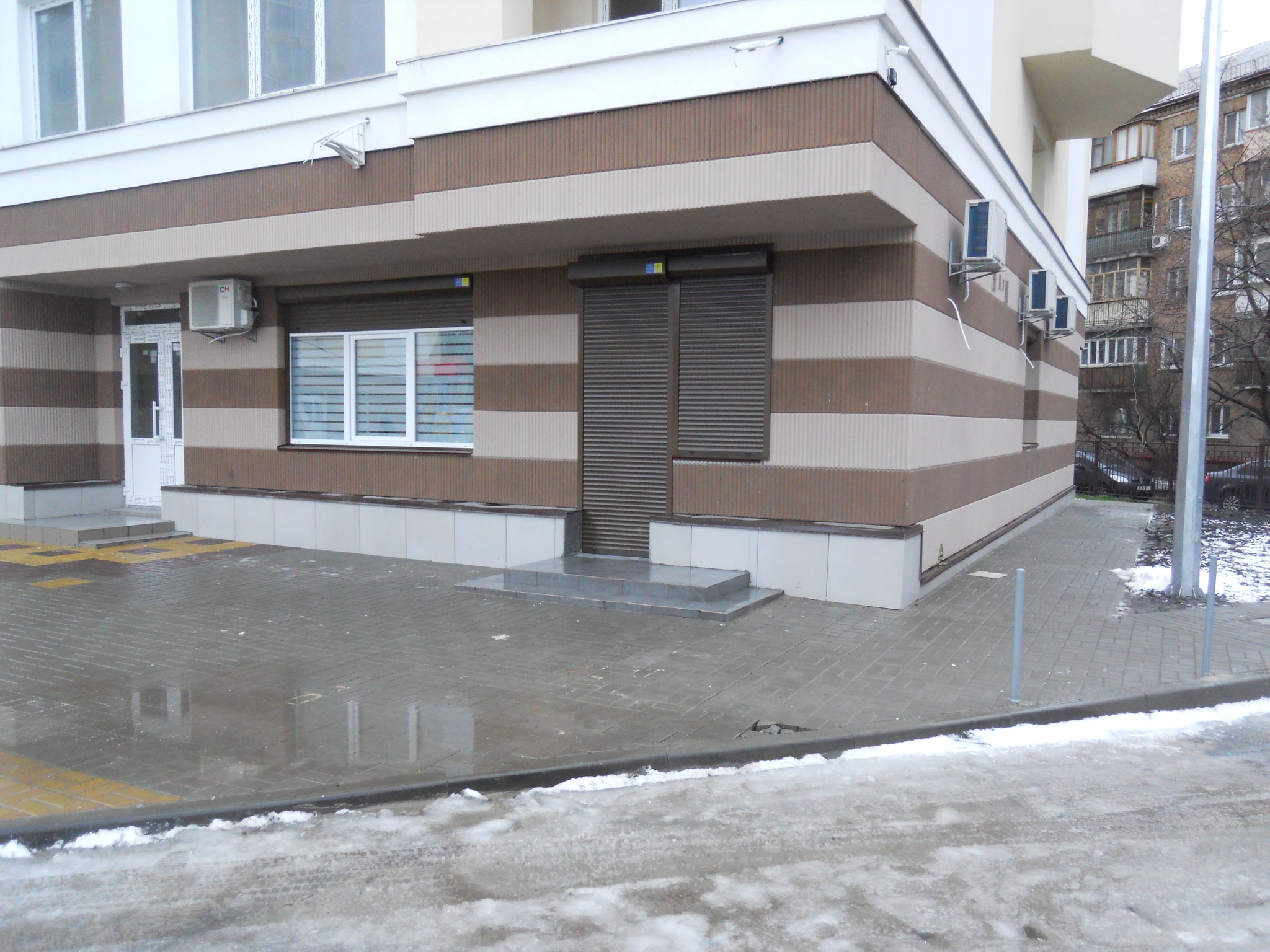 Киев, Нивская ул., 4Г