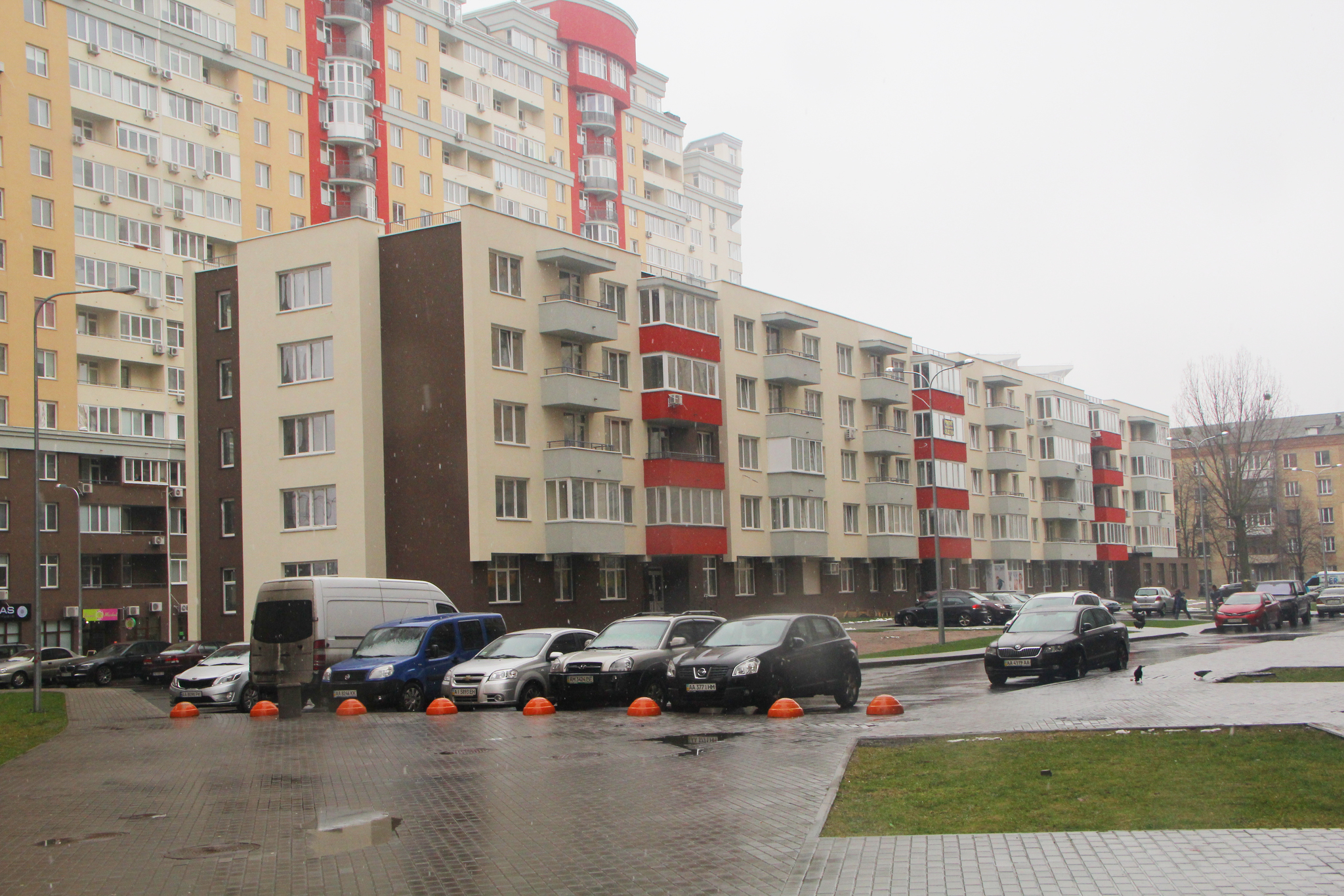 Киев, Ломоносова ул., 48
