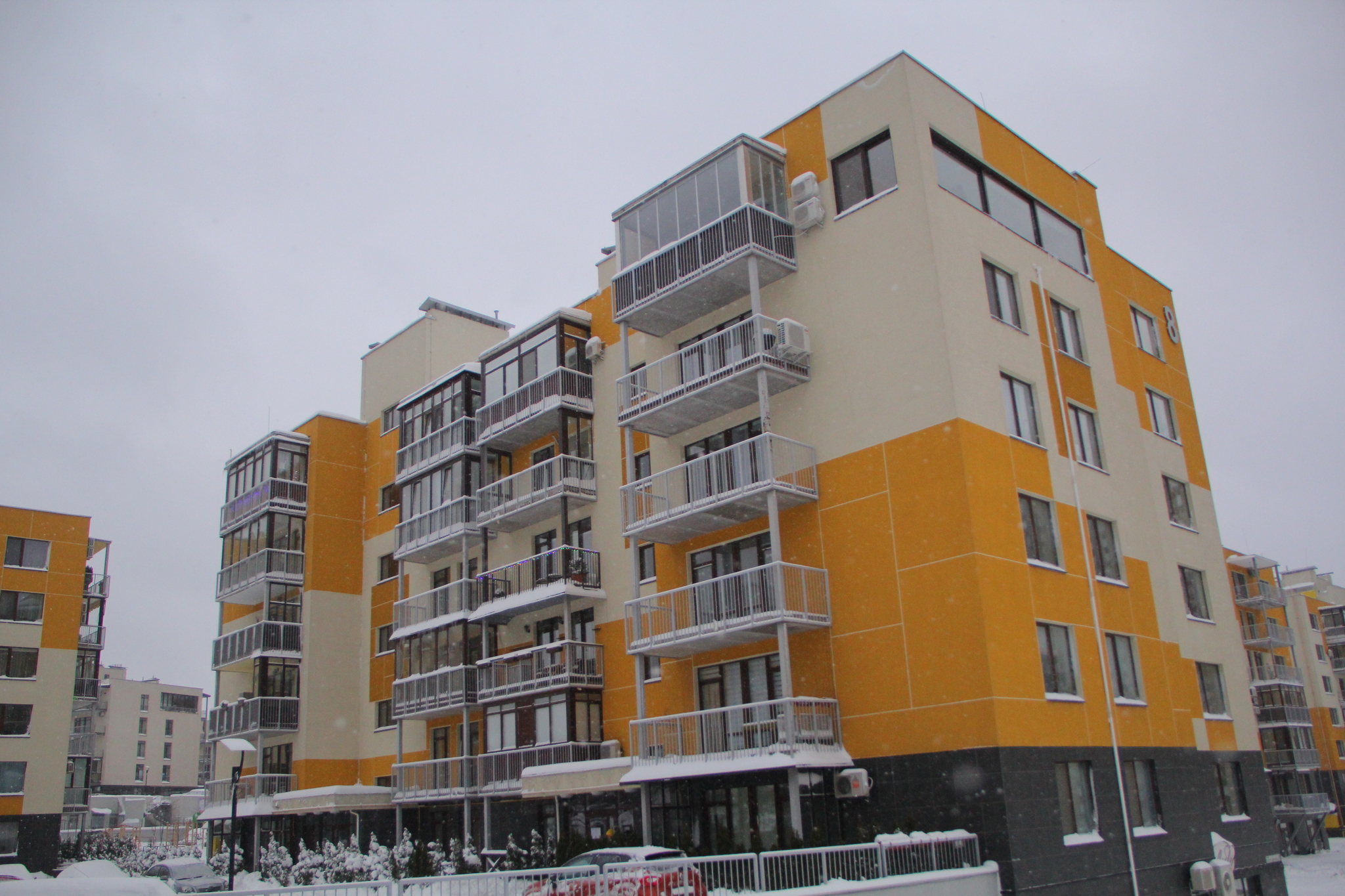 Київ, Сергія Данченка вул., 8